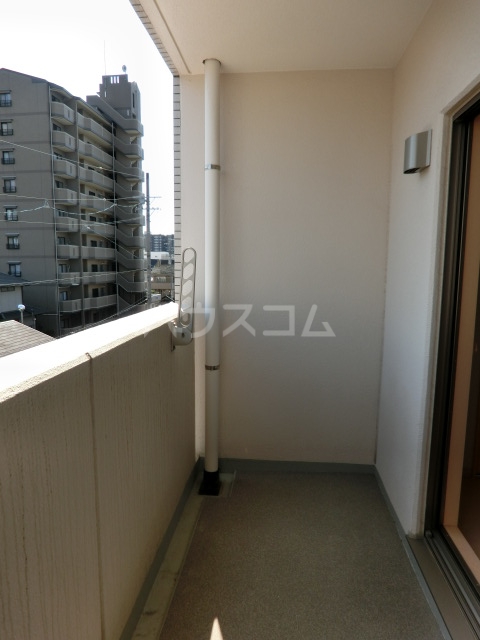 15/26 バルコニー