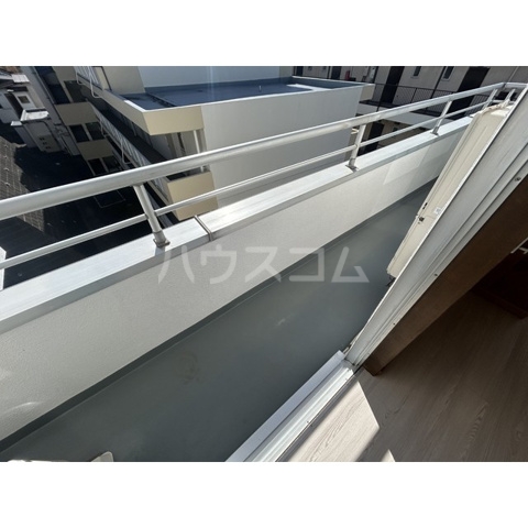 18/30 バルコニー