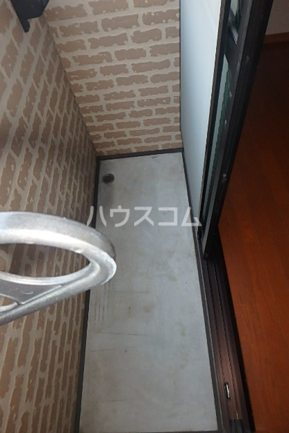 17/26 バルコニー