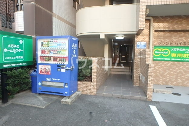 15/21 エントランス