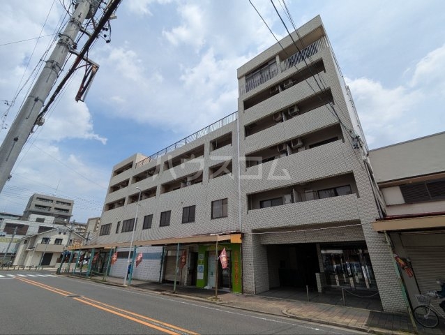 シティハイツ名城の外観