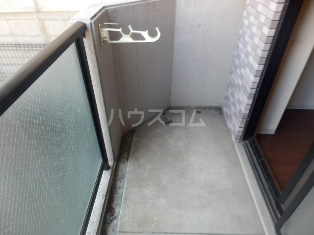 15/23 バルコニー