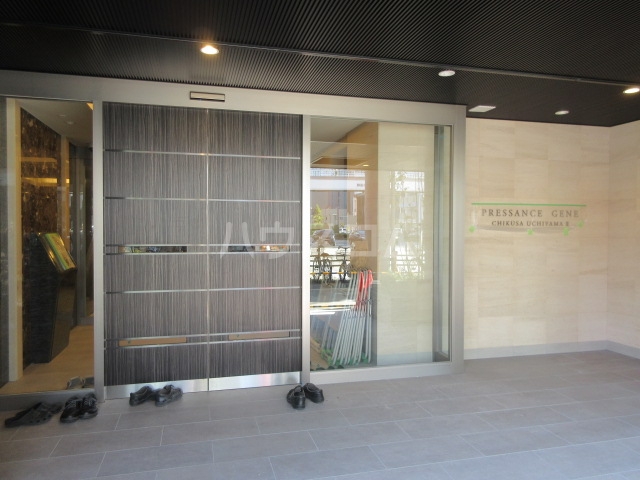 2/10 エントランス