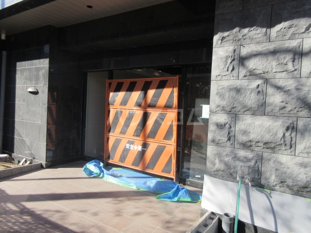 17/24 エントランス