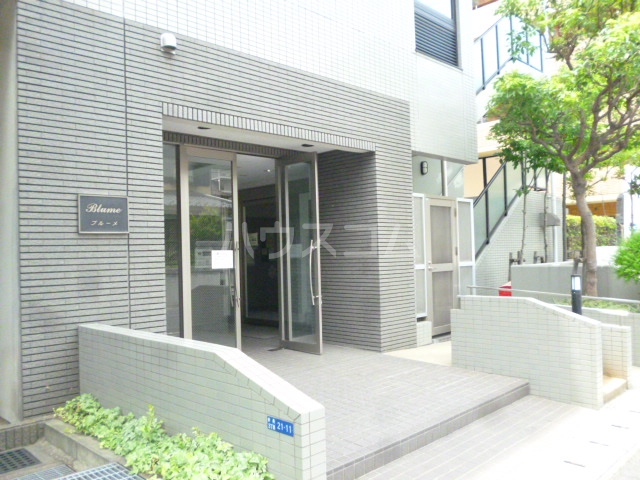 14/22 エントランス