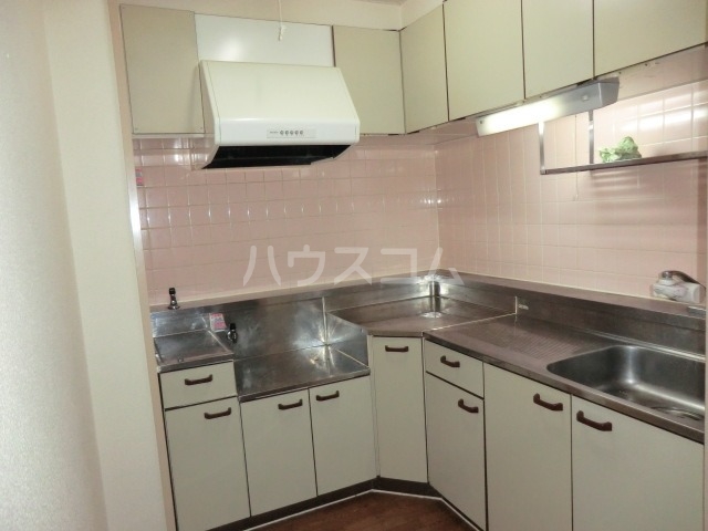 13/26 キッチン
