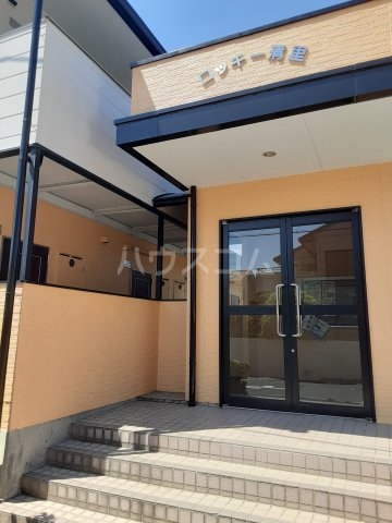 16/18 エントランス