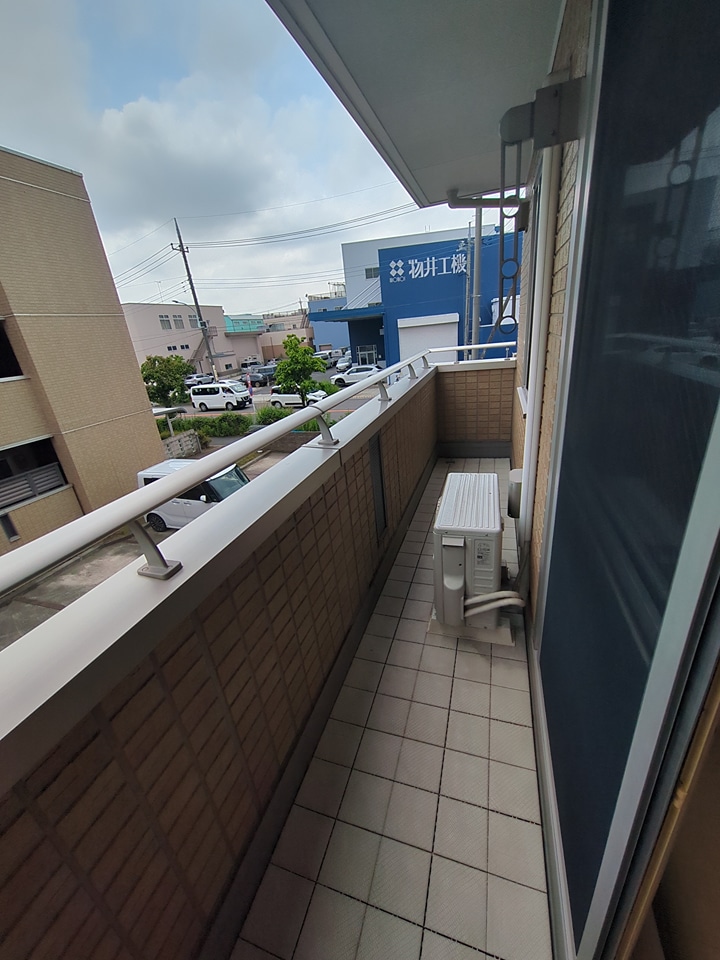 15/28 バルコニー