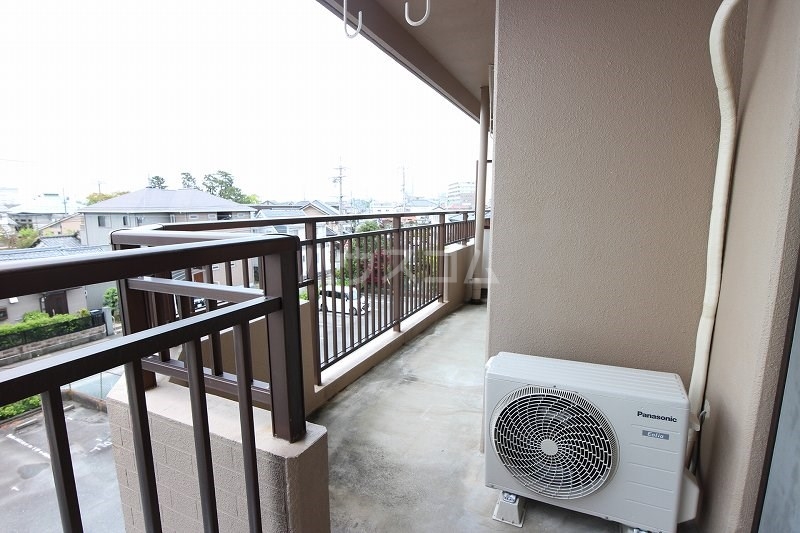 23/30 バルコニー