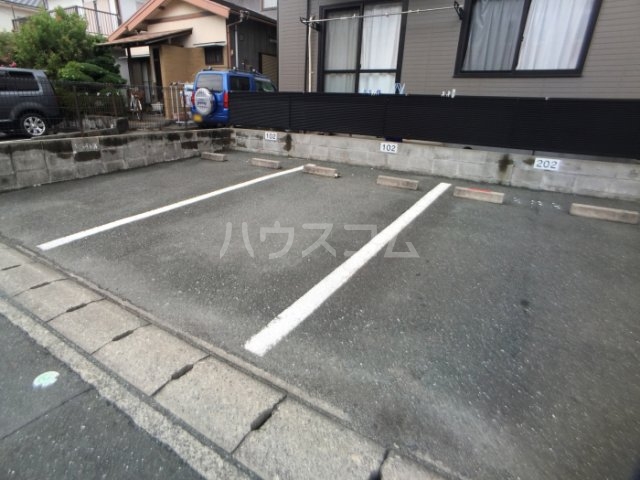 15/25 駐車場