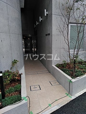 29/30 エントランス