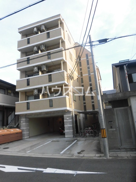 2/30 外観