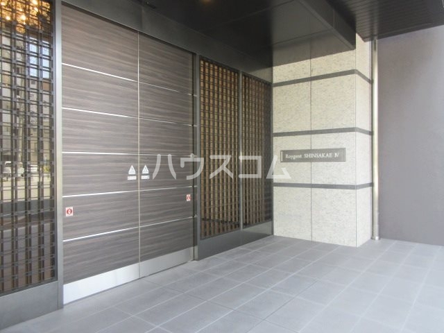 2/13 エントランス