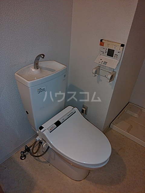 13/30 トイレ