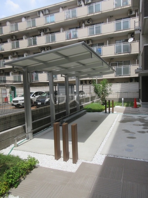 20/28 エントランス