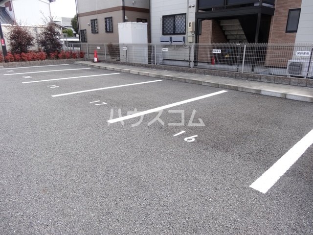 4/10 駐車場