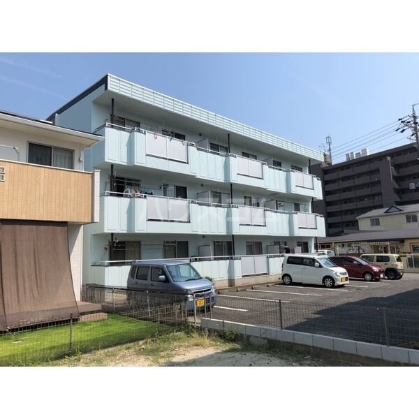 4/7 駐車場