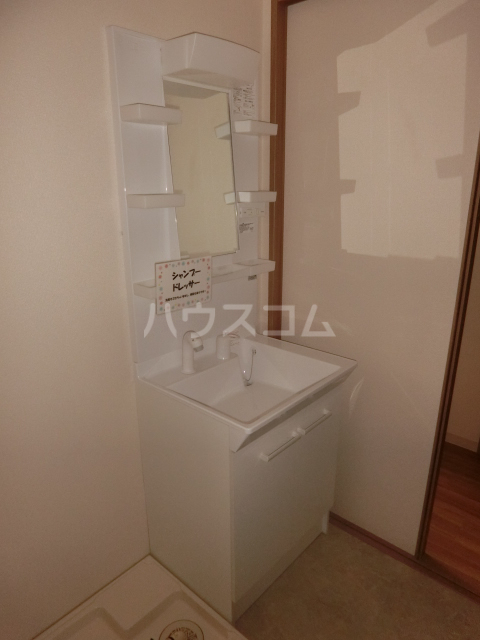 17/28 洗面