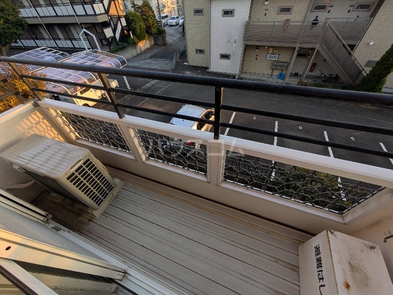 14/20 バルコニー