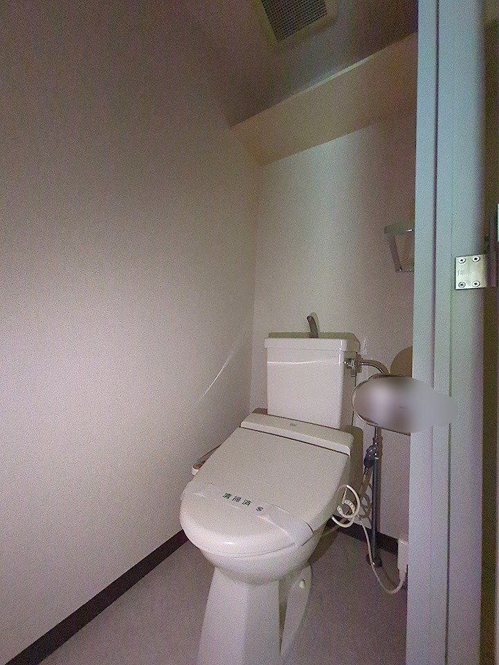 16/30 トイレ