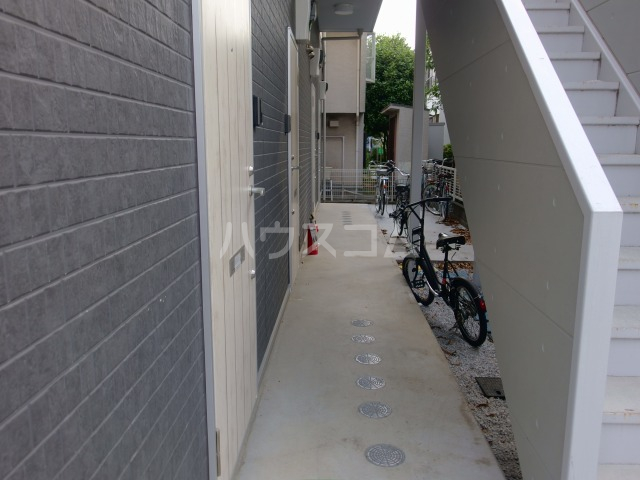 21/29 エントランス