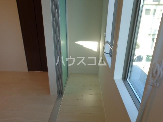 21/30 バルコニー