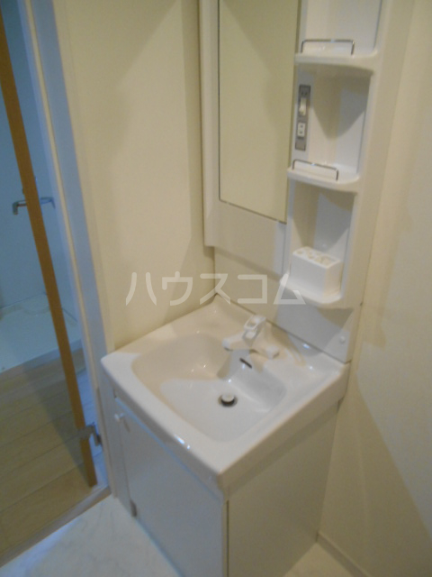 15/30 洗面