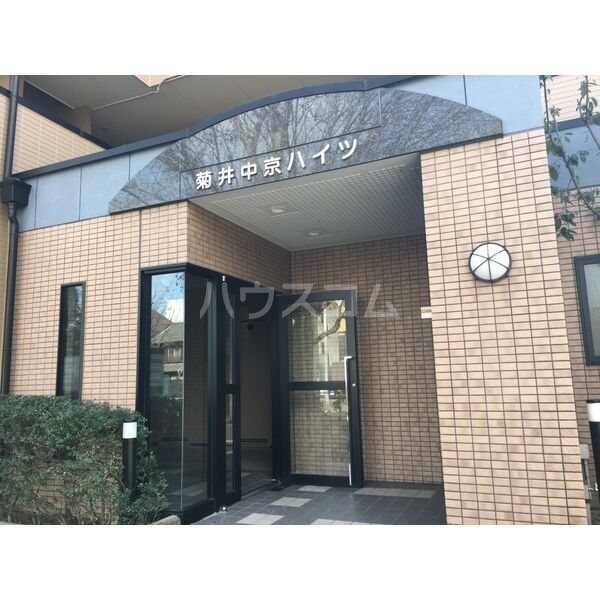2/3 エントランス
