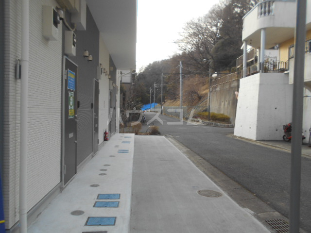 22/30 エントランス