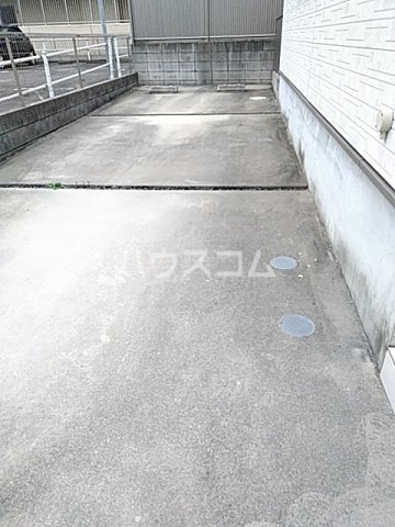 26/30 駐車場