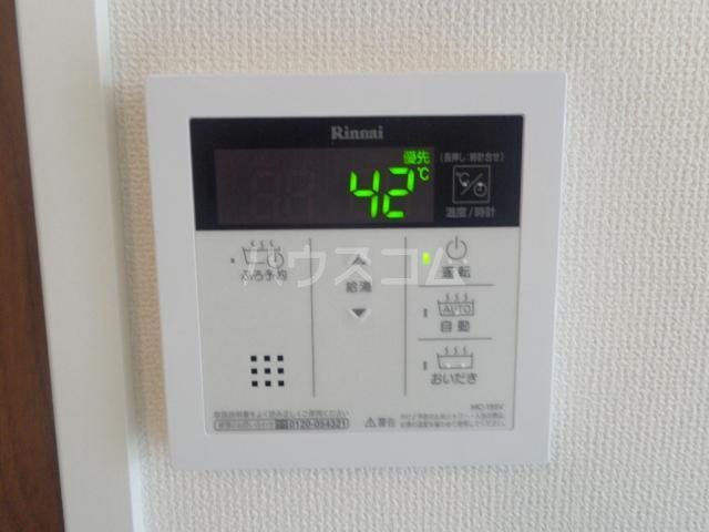 13/30 浴室