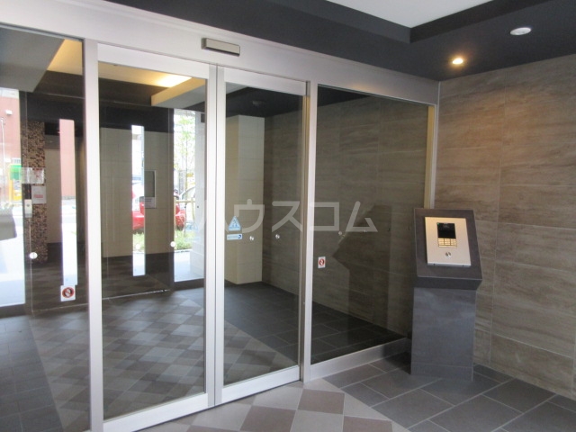 20/25 エントランス