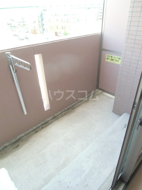 13/21 バルコニー