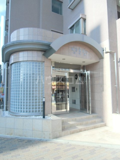 15/21 エントランス