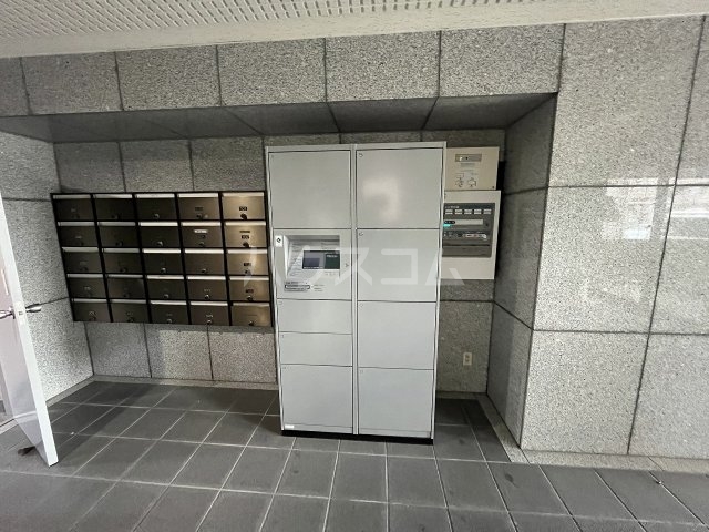 22/29 エントランス