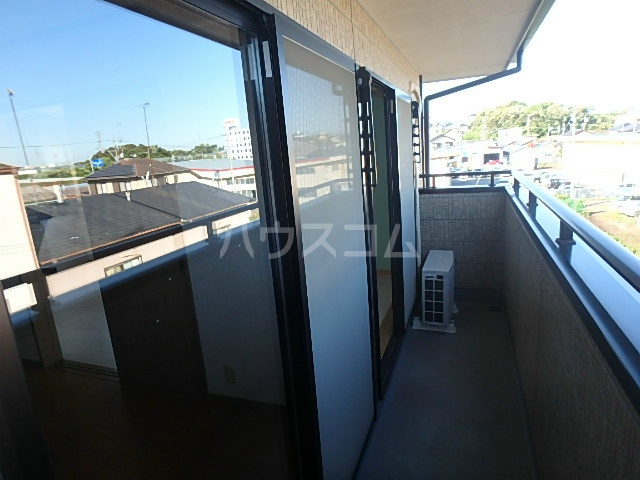 14/22 バルコニー