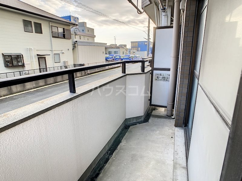 17/28 バルコニー