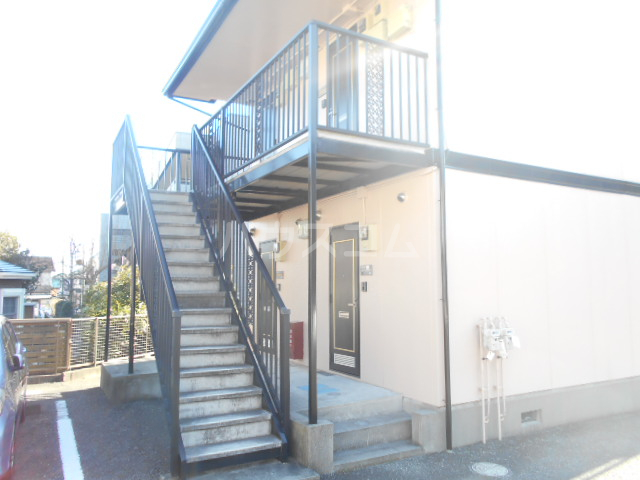 20/30 エントランス