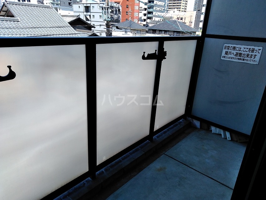 14/28 バルコニー