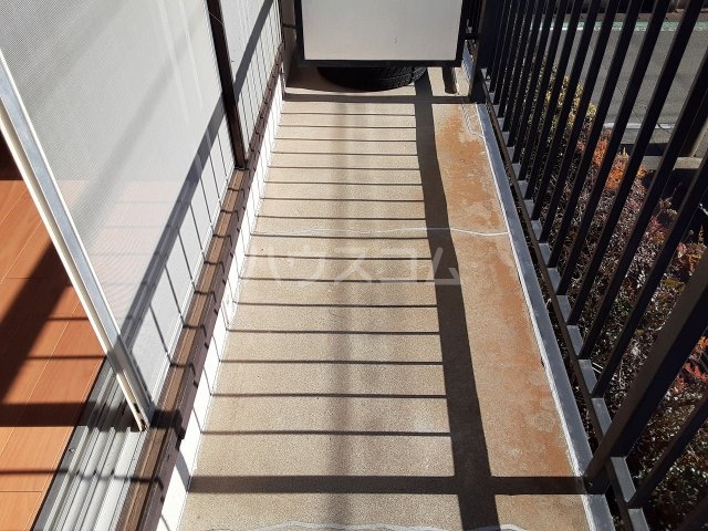 20/30 バルコニー