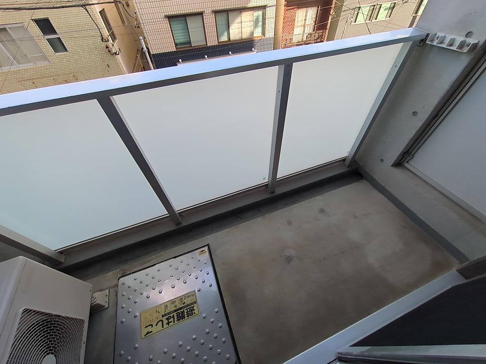 20/30 バルコニー