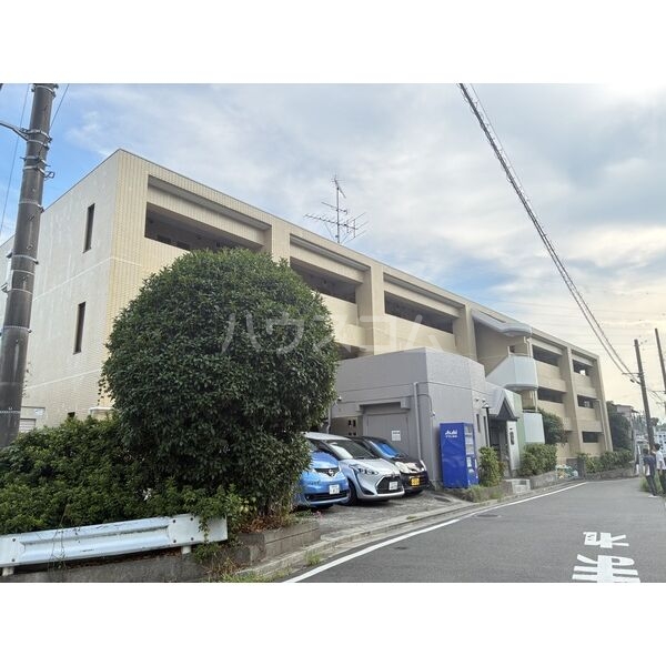 2/30 外観