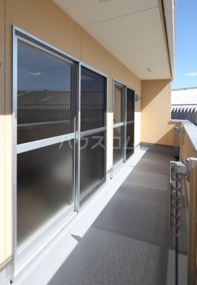 13/19 バルコニー