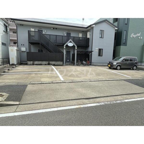 17/27 駐車場