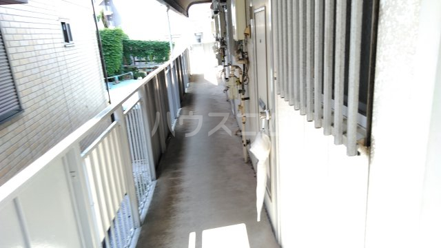 21/29 エントランス