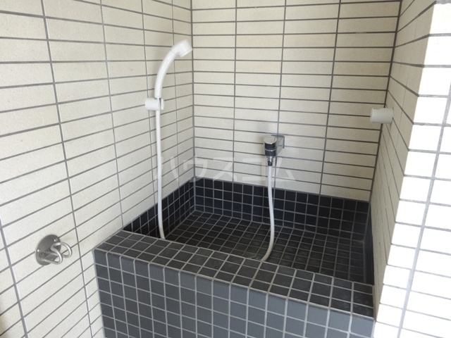 2/5 エントランス