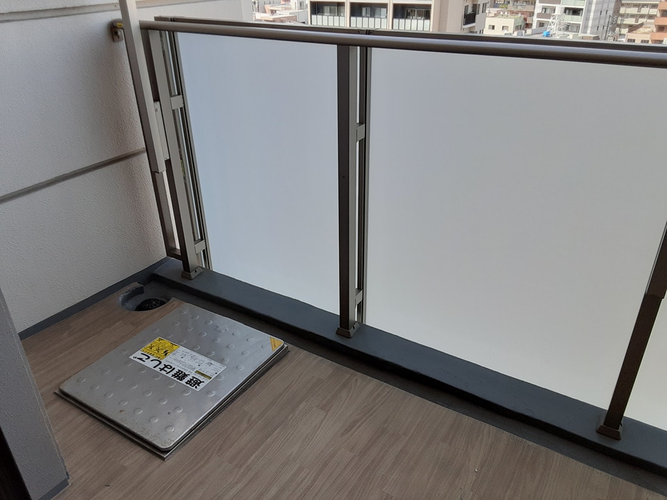 20/30 バルコニー