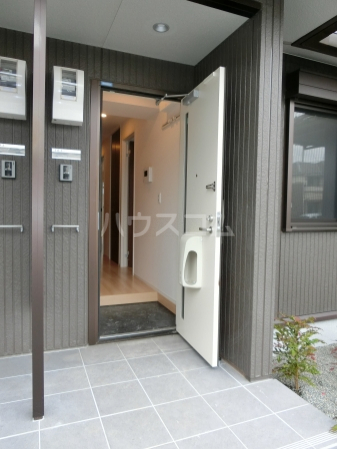 3/10 エントランス