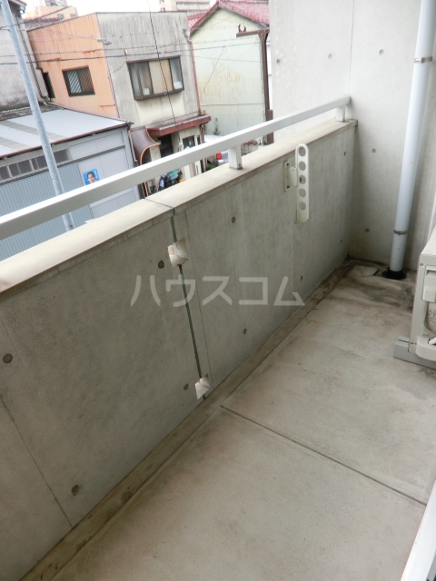 13/25 バルコニー