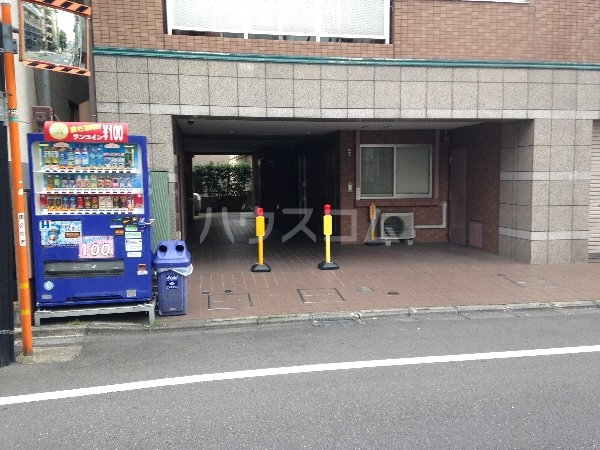 3/6 エントランス